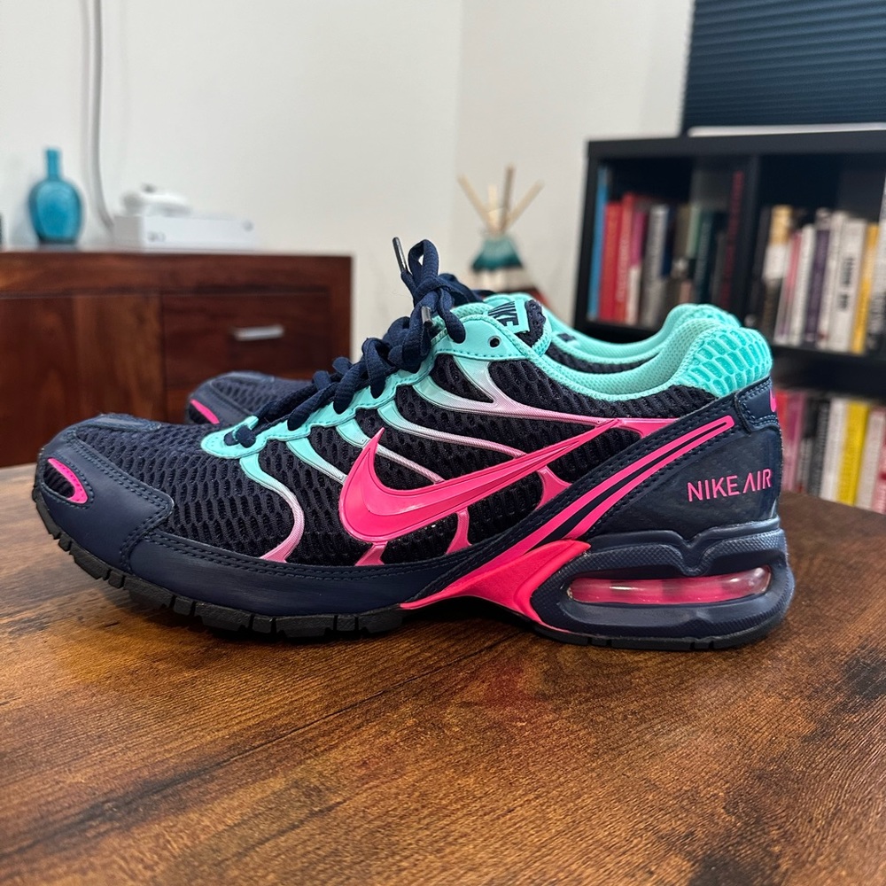 Nike Womens 9.5 Air Max Torch 4 Running Shoes CN2160-400 Navy Blue Pink